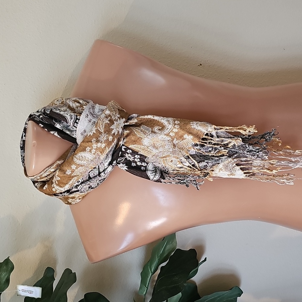 Dizzy Lissy Floral Paisley Scarf – 100% Viscose – Neutral Multi – 22” x 68”